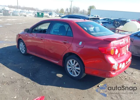 2010 Toyota Corolla S z USA, uszkodzony, nr VIN 2T1BU4EE3AC446188